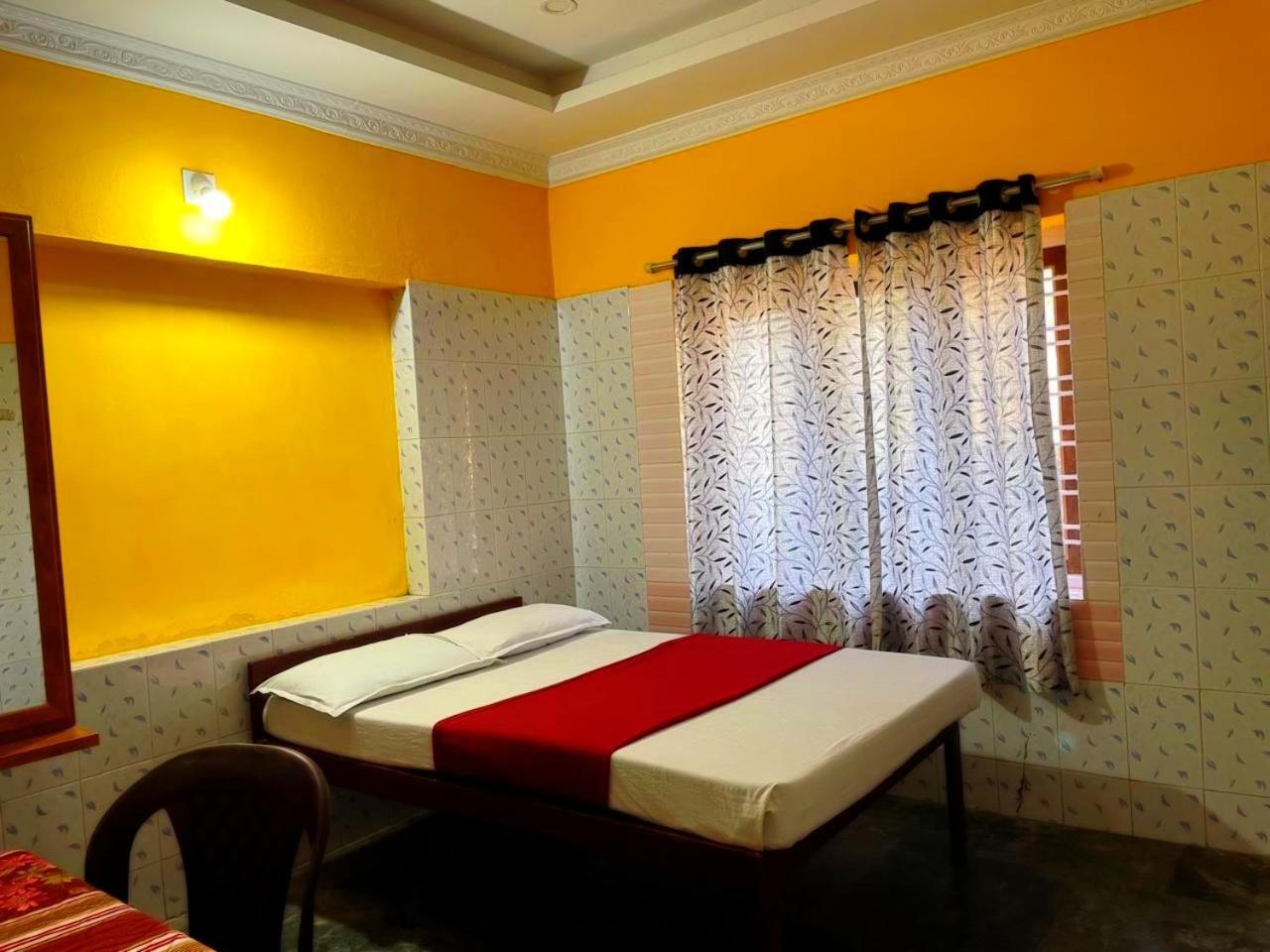 Somatheertham Resort Thiruvananthapuram Room photo